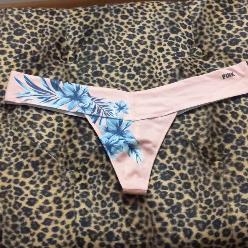 Victoria's Secret Pink No Show Thong Panties